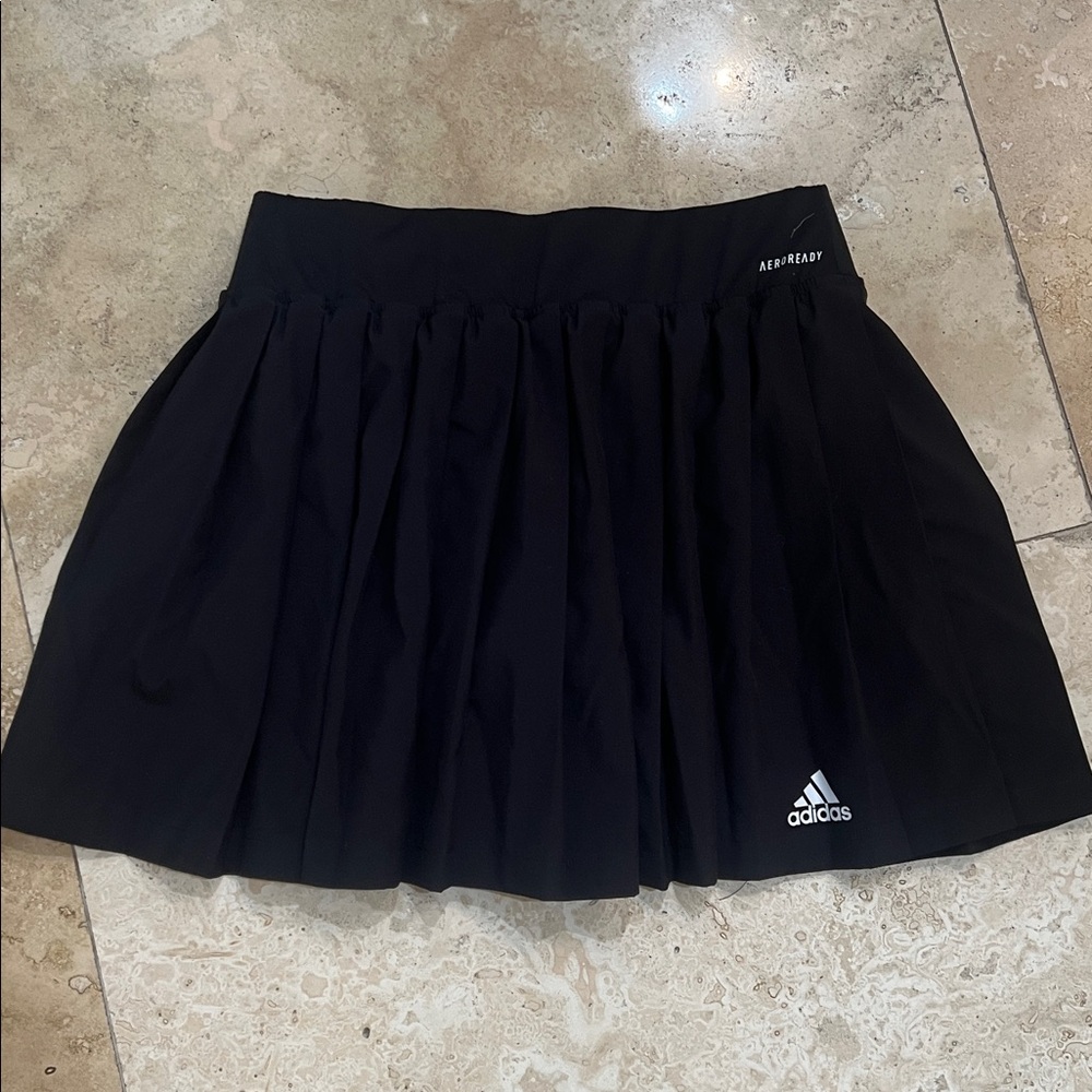 Adidas Black AEROREADY Skirt Size Medium